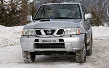 Cars wallpapers Nissan Terrano 2