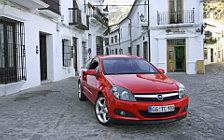 Cars wallpapers Opel Astra GTC - 2005