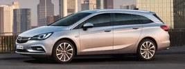 Opel Astra Sports Tourer - 2015