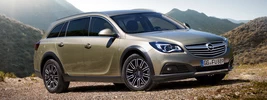 Opel Insignia Country Tourer - 2013