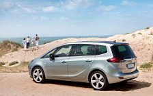 Cars wallpapers Opel Zafira Tourer - 2011