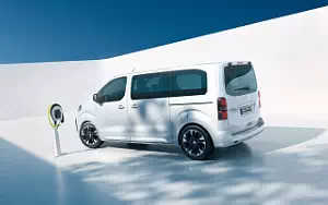 Cars wallpapers Opel Zafira Electric - 2024