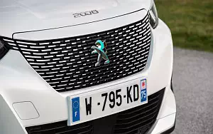 Cars wallpapers Peugeot e-2008 GT - 2020
