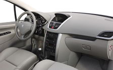 Peugeot 207 3door - 2006