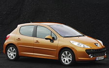 Peugeot 207 5door - 2006