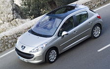 Peugeot 207 5door - 2006