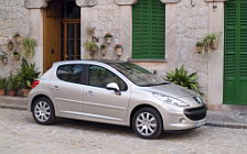 Peugeot 207 5door - 2006