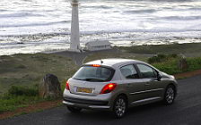 Peugeot 207 5door - 2006