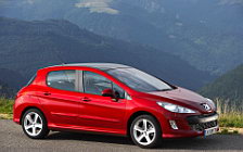 Peugeot 308 5door - 2008