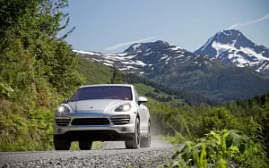 Cars wallpapers Porsche Cayenne Diesel US-spec - 2012