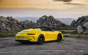 Cars wallpapers Porsche 911 Speedster (Racing Yellow) - 2019