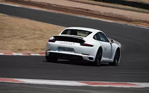 Cars wallpapers Porsche 911 Carrera 4 GTS - 2017