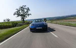 Cars wallpapers Porsche 911 Carrera Cabriolet (Gentian Blue Metallic) - 2019