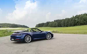Cars wallpapers Porsche 911 Carrera Cabriolet (Gentian Blue Metallic) - 2019