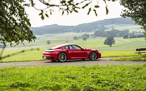 Cars wallpapers Porsche 911 Carrera Coupe (Guards Red) - 2019