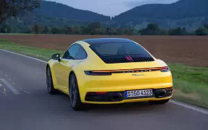 Cars wallpapers Porsche 911 Carrera Coupe (Racing Yellow) - 2019