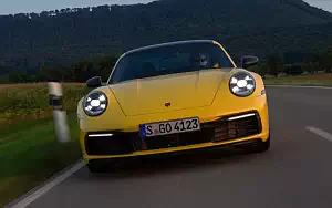 Cars wallpapers Porsche 911 Carrera Coupe (Racing Yellow) - 2019