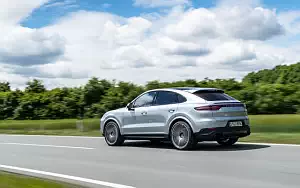Cars wallpapers Porsche Cayenne S Coupe (Dolomite Silver Metallic) - 2019
