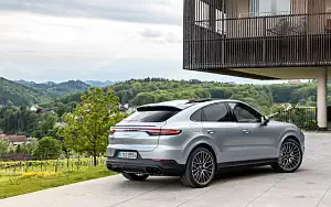 Cars wallpapers Porsche Cayenne S Coupe (Dolomite Silver Metallic) - 2019