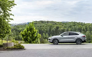 Cars wallpapers Porsche Cayenne S Coupe (Dolomite Silver Metallic) - 2019