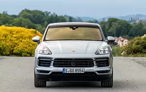 Cars wallpapers Porsche Cayenne S Coupe (Dolomite Silver Metallic) - 2019