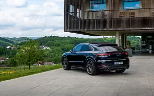 Cars wallpapers Porsche Cayenne S Coupe (Moonlight Blue Metallic) - 2019