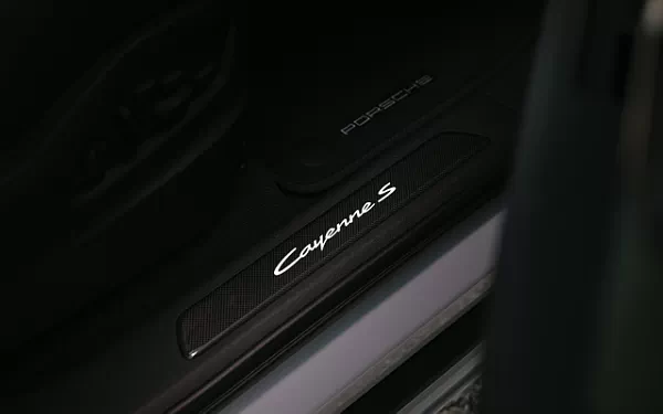 Cars wallpapers Porsche Cayenne S E-Hybrid Coupe SportDesign Package - 2023