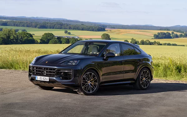 Cars wallpapers Porsche Cayenne GTS Coupe (Algarve Blue Metallic) - 2024