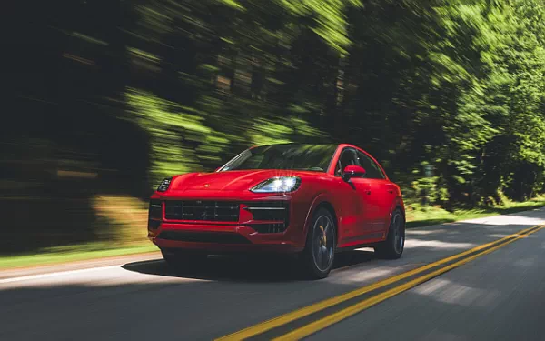 Cars wallpapers Porsche Cayenne GTS Coupe (Carmine Red) - 2024