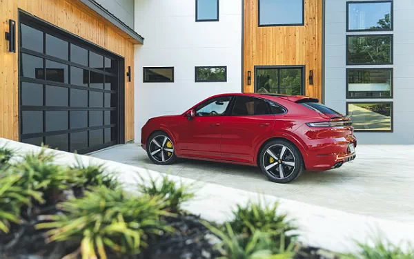 Cars wallpapers Porsche Cayenne GTS Coupe (Carmine Red) - 2024
