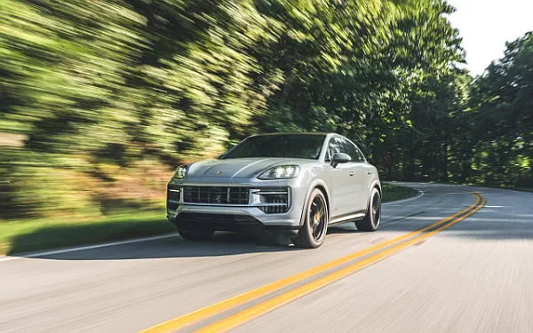 Cars wallpapers Porsche Cayenne GTS Coupe - 2024