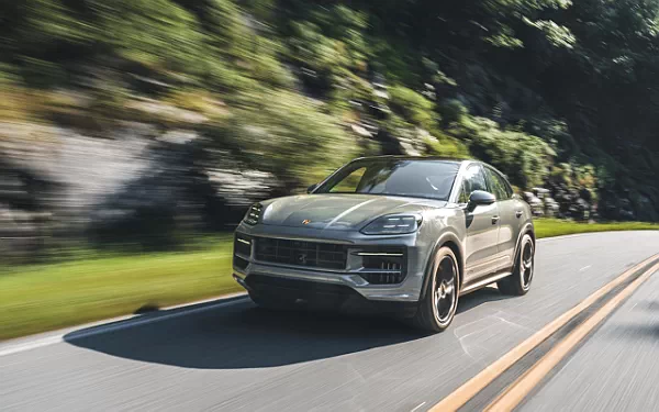 Cars wallpapers Porsche Cayenne GTS Coupe - 2024