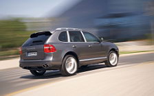 Cars wallpapers Porsche Cayenne Turbo - 2007