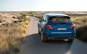 Cars wallpapers Porsche Cayenne Diesel - 2010