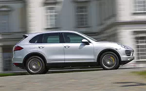 Cars wallpapers Porsche Cayenne Diesel - 2010