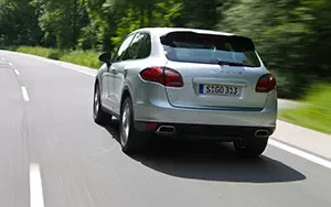 Cars wallpapers Porsche Cayenne Diesel - 2010