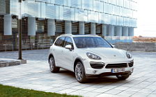 Cars wallpapers Porsche Cayenne S Hybrid - 2010