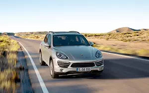 Cars wallpapers Porsche Cayenne - 2010