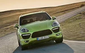 Cars wallpapers Porsche Cayenne GTS - 2012