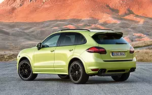 Cars wallpapers Porsche Cayenne GTS - 2012