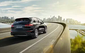 Cars wallpapers Porsche Cayenne Turbo S - 2015