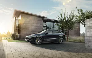 Cars wallpapers Porsche Cayenne Turbo S - 2015