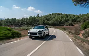 Cars wallpapers Porsche Cayenne S E-Hybrid (Carrara White Metallic) - 2023