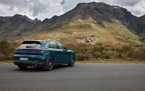 Cars wallpapers Porsche Cayenne - 2023