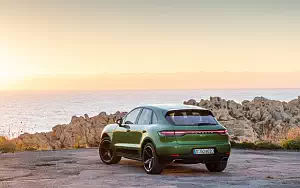 Cars wallpapers Porsche Macan (Mamba Green Metallic) - 2018