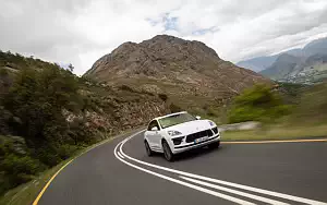 Cars wallpapers Porsche Macan Turbo (Carrara White Metallic) - 2019