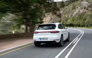 Cars wallpapers Porsche Macan Turbo (Carrara White Metallic) - 2019