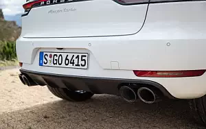 Cars wallpapers Porsche Macan Turbo (Carrara White Metallic) - 2019