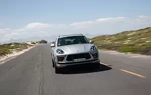 Cars wallpapers Porsche Macan Turbo (Dolomite Silver Metallic) - 2019