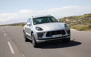 Cars wallpapers Porsche Macan Turbo (Dolomite Silver Metallic) - 2019